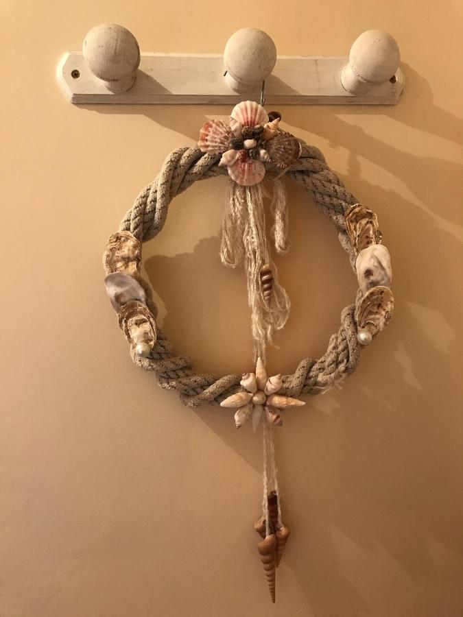 Maison Marthe B & B Saint-Sauveur-en-Puisaye Esterno foto