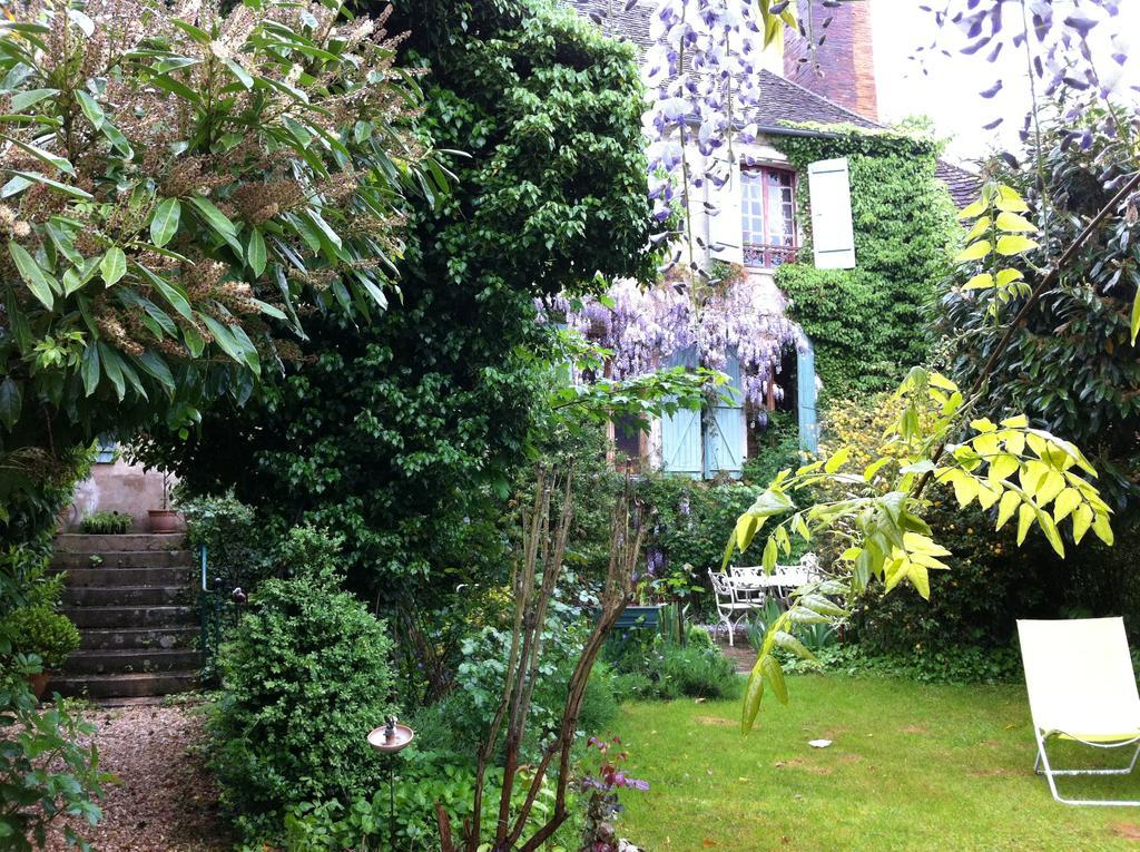 Maison Marthe B & B Saint-Sauveur-en-Puisaye Esterno foto