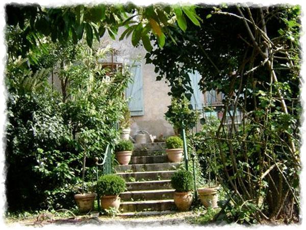 Maison Marthe B & B Saint-Sauveur-en-Puisaye Esterno foto
